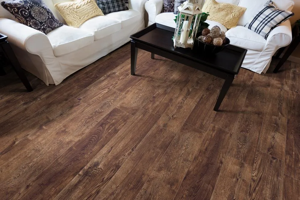 Style Selections Natural Timber Chestnut 8-in x 48-in Porcelain Wood Look Tile (Common: 8-in x 48-in; Actual: 47.4-in x 7.72-in), photo 3 of 8