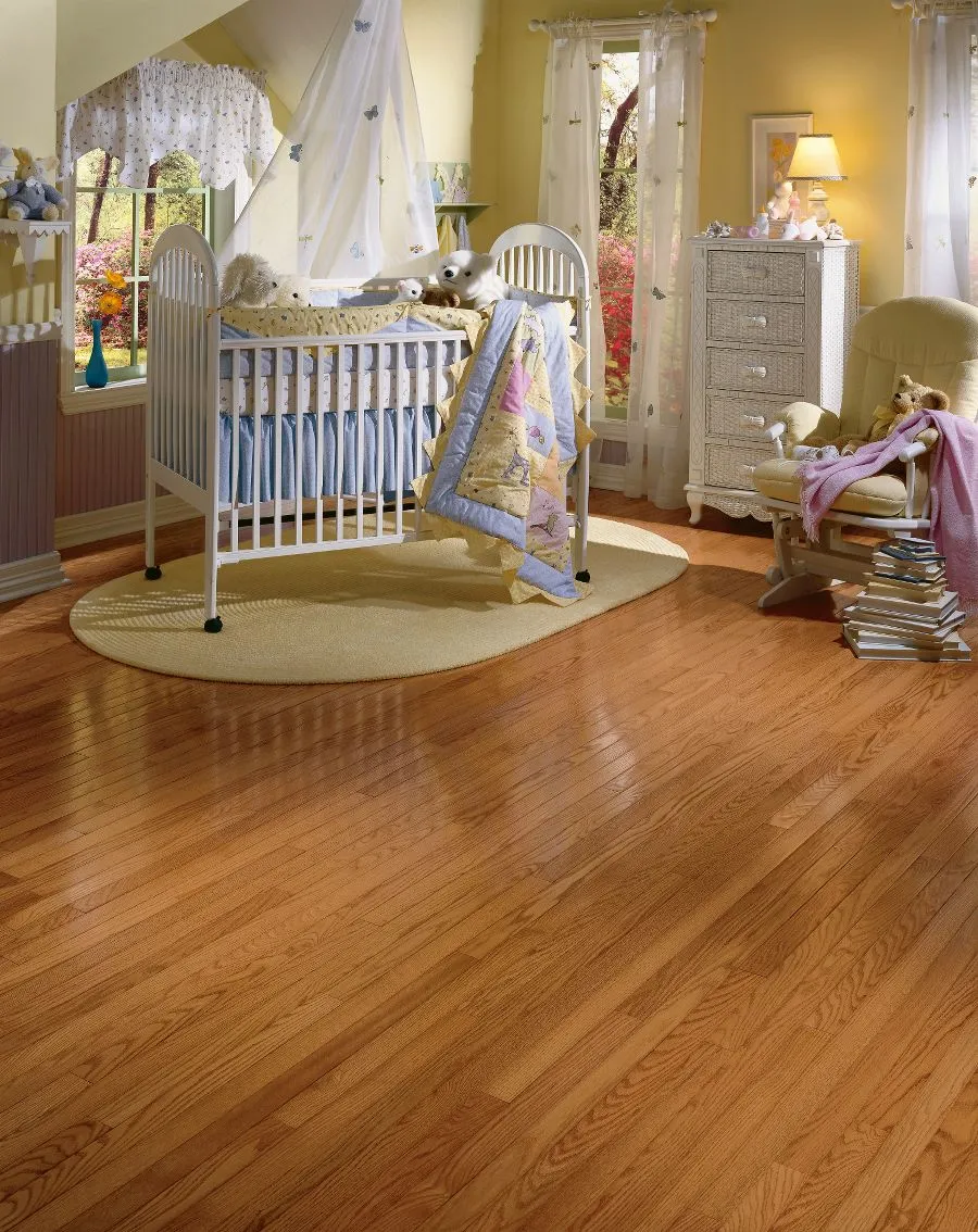 Bruce Manchester Butterscotch Oak 2-1/4-in W x 3/4-in T x Varying Length Smooth/Traditional Solid Hardwood Flooring (20-sq ft / Carton), photo 2 of 6
