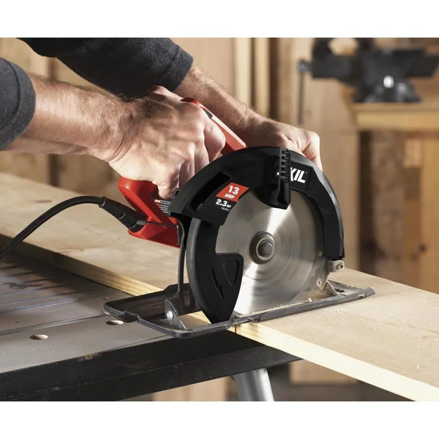 SKIL 13-Amp 7-1/4-in Corded Circular Saw with Steel Shoe, photo 3 of 9