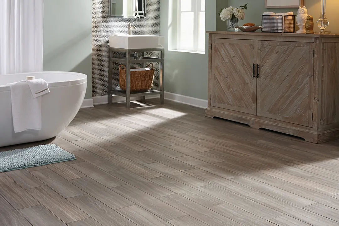 Style Selections Chateau 6-in x 24-in Groutable Water Resistant Peel and Stick Luxury Flooring (1-sq ft), photo 4 of 8