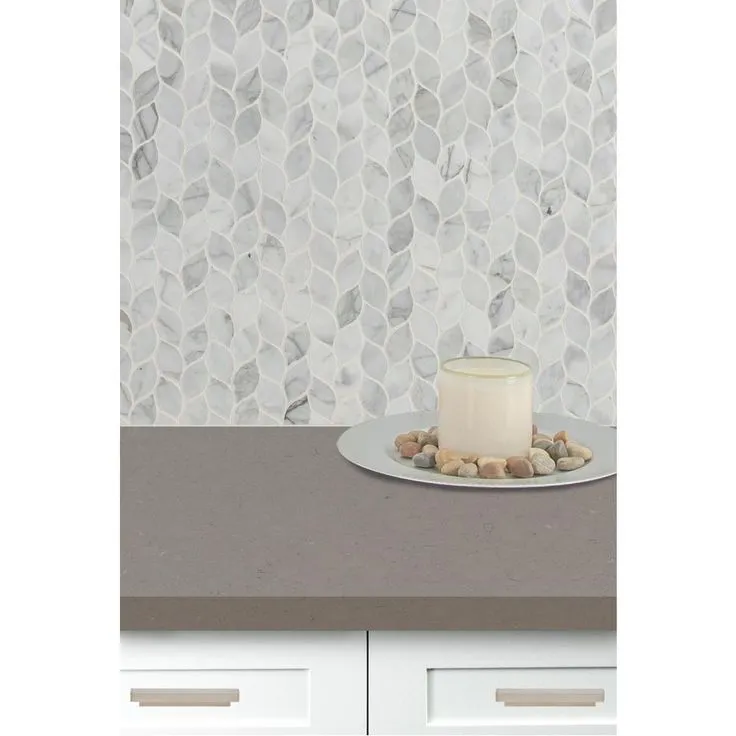 MSI Calacatta Blanco 12 in. x 13 in. x 10mm Polished Marble Mesh-Mounted Mosaic Tile (10.80 sq. ft./case), photo 4 of 10