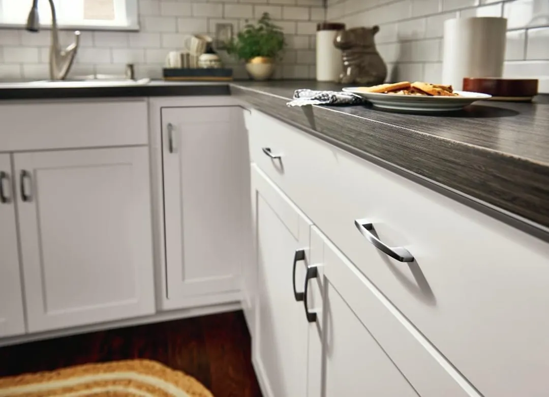 Diamond NOW Arcadia 24-in W x 30-in H x 12-in D White Wall Fully Assembled Cabinet (Recessed Panel Shaker Door Style), photo 5 of 14