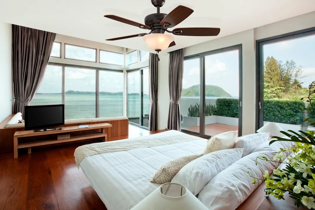 Harbor Breeze Sage Cove 44-in Bronze Incandescent Indoor Ceiling Fan with Light, 5-Blade, photo 14 of 14