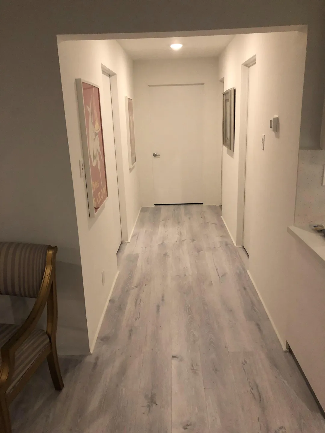 BuildDirect Easy White 12mm 72" X 8" Laminate Flooring (22.98sq. ft. per box), photo 9 of 10