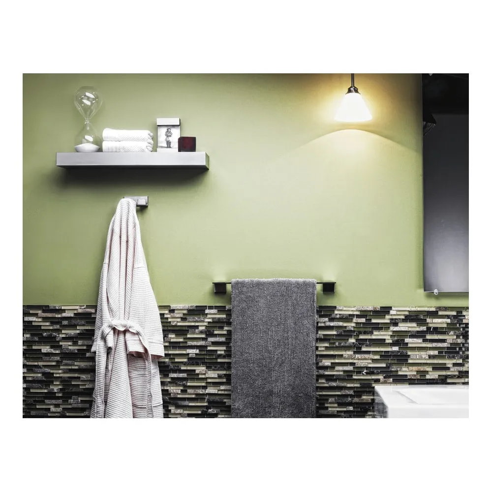 Delta Vero Double Towel Hook in Brilliance Stainless Steel, 1.7 in H x 4 in W x 2.3 in D, photo 3 of 7