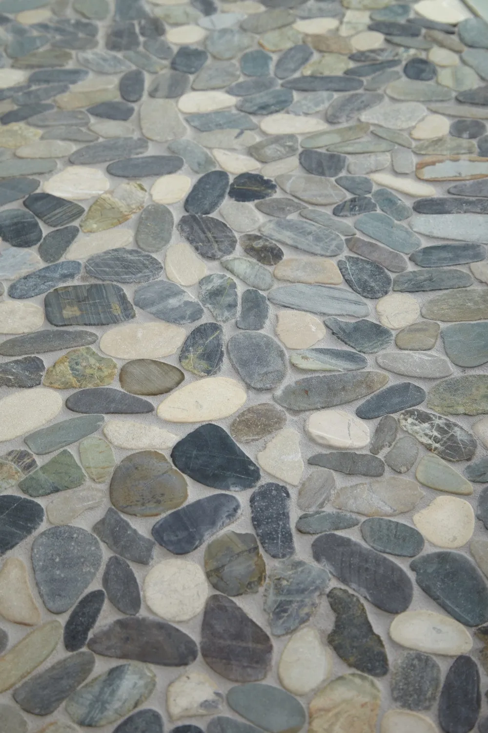 American Olean Delfino Stone Paradise Blend 12-in x 12-in Honed Natural Stone Pebble Floor and Wall Tile (0.95-sq. ft/ Piece), photo 5 of 9