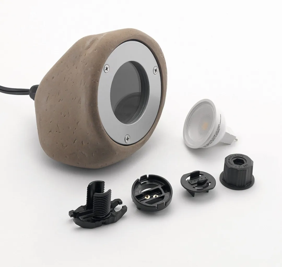 Kichler 200-Lumen 5-Watt Faux Rock Low Voltage Hardwired LED Spot Light, 4.76-in H x 4.98-in W x 6.06-in D, photo 17 of 19