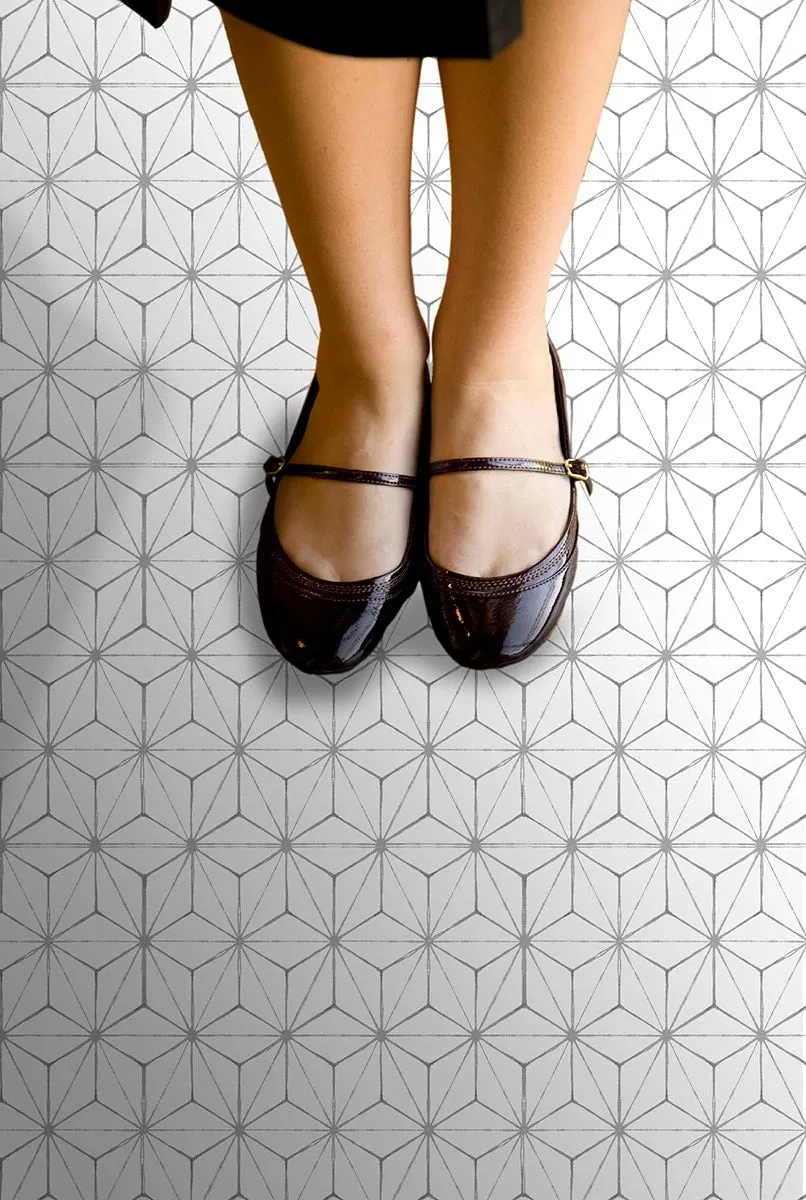 FloorPops White 2.76-mil x 12-in W x 12-in L Water Resistant Peel and Stick Vinyl Tile Flooring, photo 5 of 8