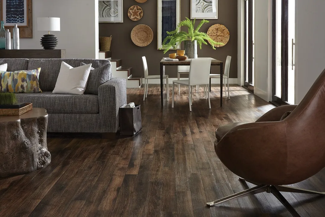 Style Selections Old World Oak 4-in W x 36-in L x 2-mm Thick Peel-and-Stick Luxury Vinyl Plank Flooring, Water-Resistant (1-sq ft Piece), photo 5 of 6