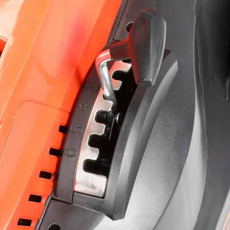 BLACK+DECKER 16 in. 40V MAX Lithium-Ion Cordless Battery Walk Behind Push Mower with (2) 2.0Ah Batteries and Charger Included, photo 3 of 11