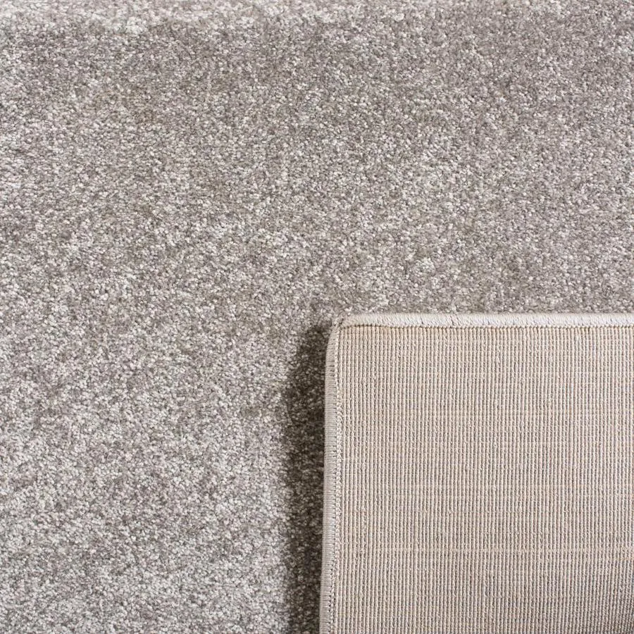 Safavieh Carousel Kids Elephant 3 x 5 Gray/Ivory Indoor Kids Throw Rug, photo 3 of 6
