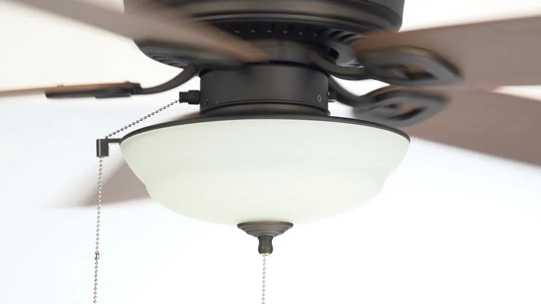 Harbor Breeze Echolake 52-in Oil-Rubbed Bronze LED Indoor/Outdoor Ceiling Fan with Light Kit (5-Blade), photo 7 of 9
