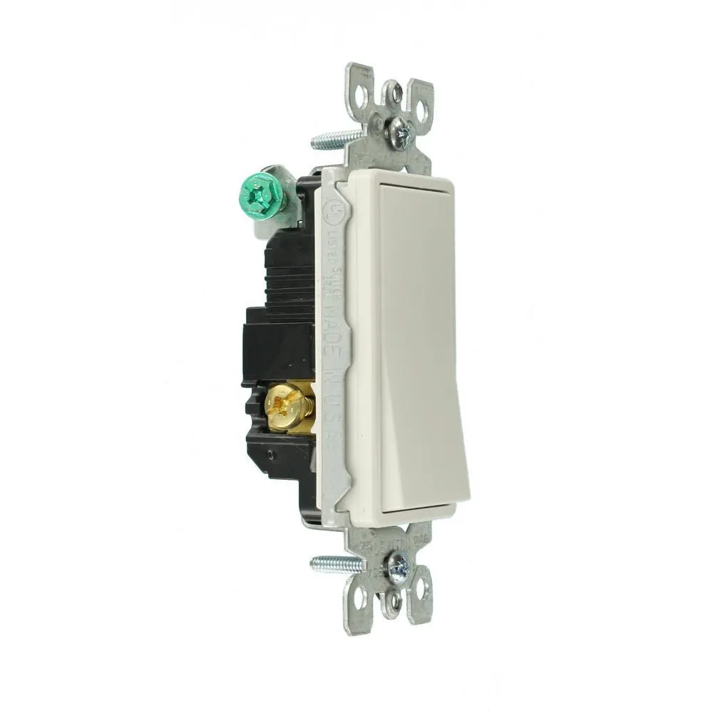 Decora 15 Amp 3-Way Illuminated Switch, White, photo 2 of 5