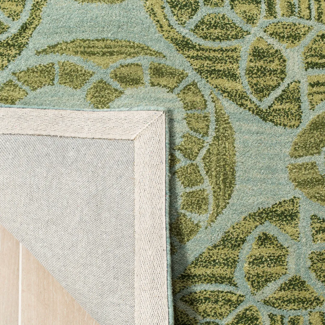 Safavieh Wyndham Hutton 10 x 14 Turquoise/Green Indoor Abstract Bohemian/Eclectic Handcrafted Area Rug, photo 4 of 6