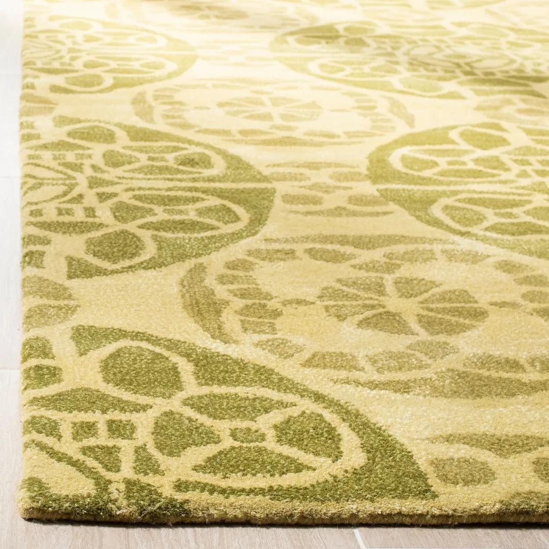 Safavieh Wyndham Hutton 7 x 7 Honey/Green Square Indoor Abstract Bohemian/Eclectic Handcrafted Wool Area Rug, photo 3 of 6