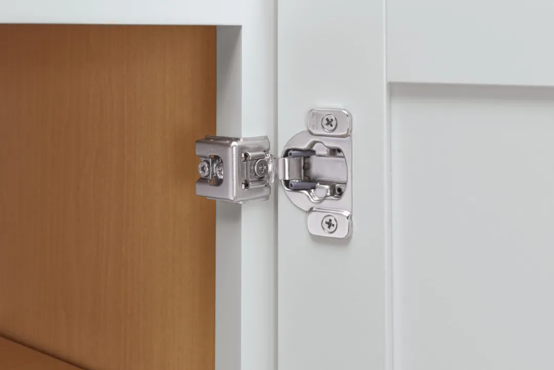 Diamond NOW Arcadia 24-in W x 30-in H x 12-in D White Wall Fully Assembled Cabinet (Recessed Panel Shaker Door Style), photo 9 of 14
