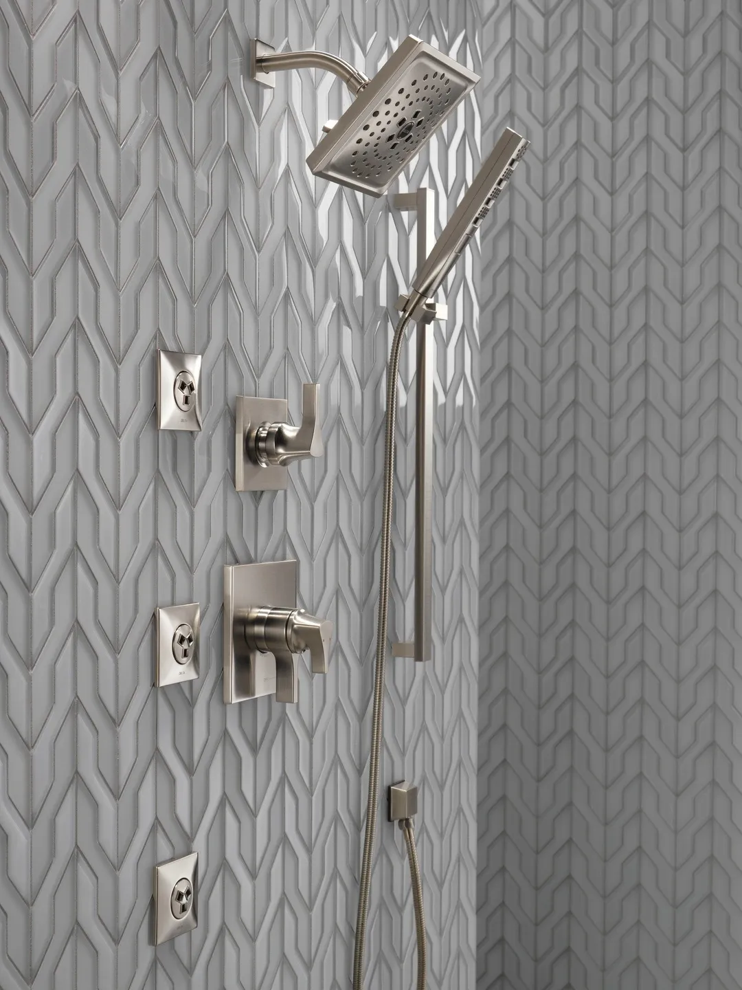 Delta Universal Showering Components Stainless 5-Spray Handheld Shower with Slide Bar, 1.75 GPM (6.6 LPM), photo 6 of 8