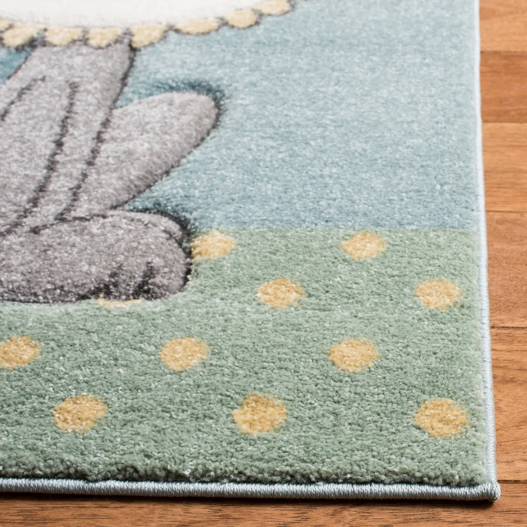 Safavieh Carousel Kids Giraffe 4 x 6 Ivory/Blue Indoor Kids Area Rug, photo 3 of 8