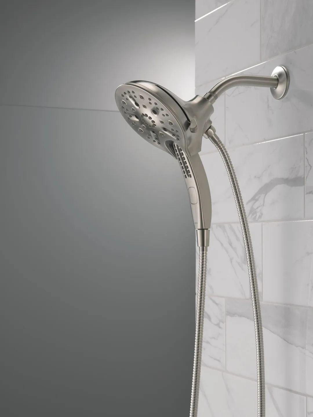Delta Universal Showering Components Stainless 5-Spray In2ition Dual Shower Head, 1.75 GPM (6.6 LPM), photo 2 of 8