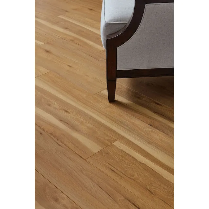Style Selections Lawrenceville Hickory 12-mm T x 8-in W x 48-in L Wood Plank Laminate Flooring (15.94-sq ft / Carton), photo 5 of 7