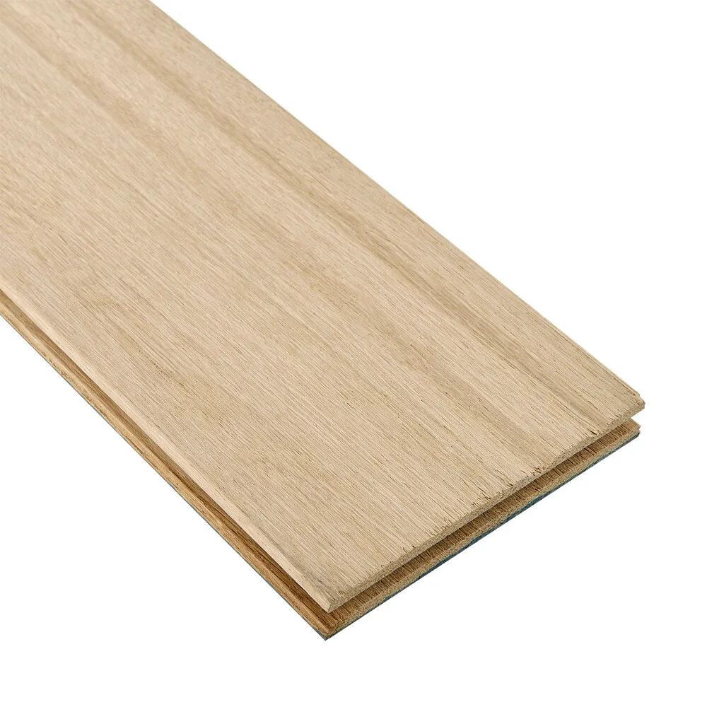 Bruce Nature of Wood Tan Red Oak 5-in W x 3/4-in T x Varying Length Wirebrushed Solid Hardwood Flooring (23.5-sq ft / Carton), photo 4 of 6