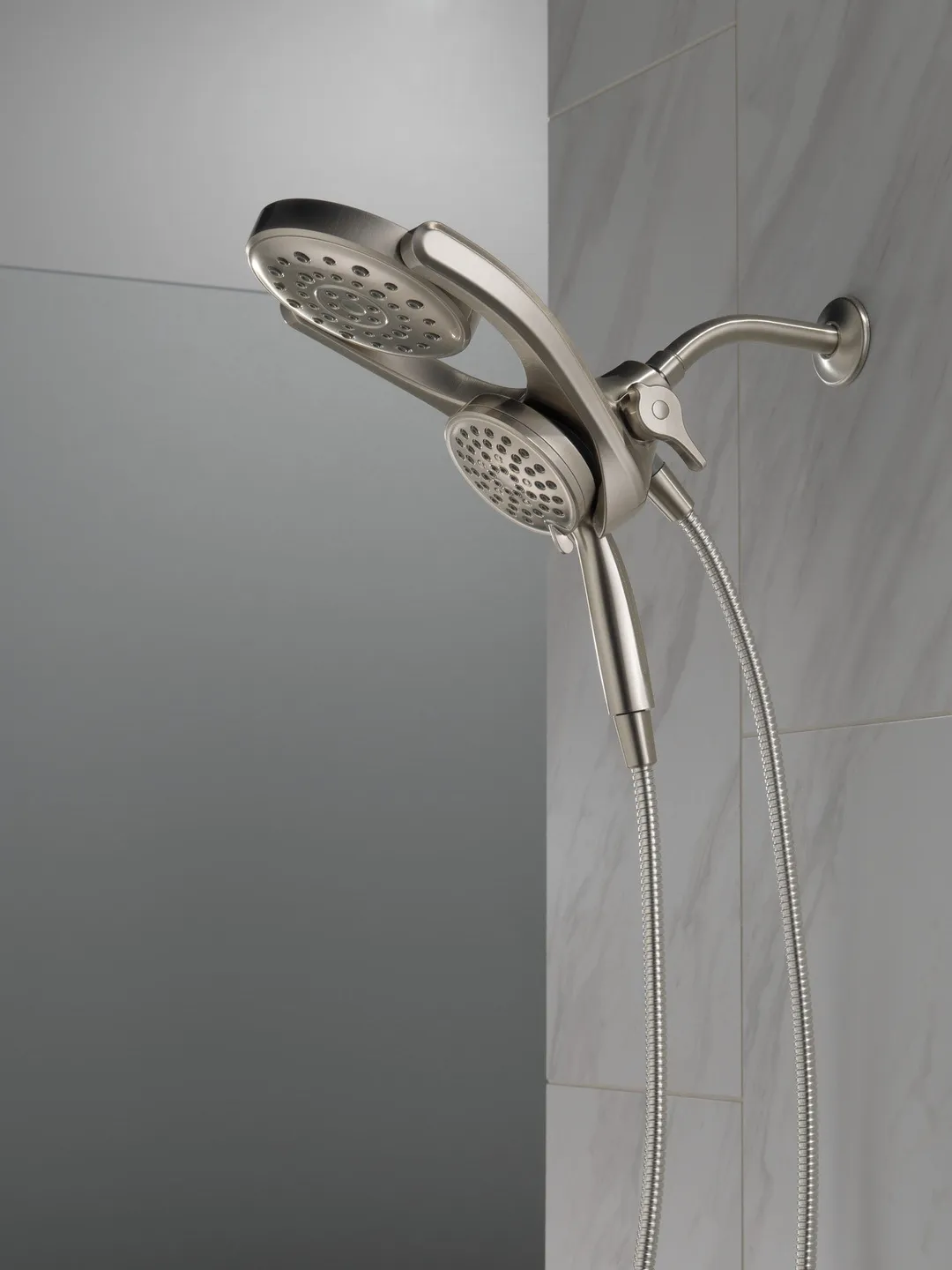 Delta HydroRain SpotShield Brushed Nickel 4-Spray Two-in-One Dual Shower Head, 2.5 GPM (9.5 LPM), 6-in Raincan, 60-in Hose, photo 6 of 8