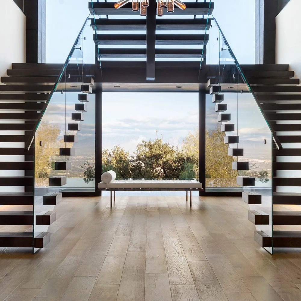 Villa Barcelona Gracia Oak 1/2-in T x 7-1/2-in W Water Resistant Wirebrushed Engineered Hardwood Flooring ( 23.32-sq ft / Carton ), photo 2 of 6