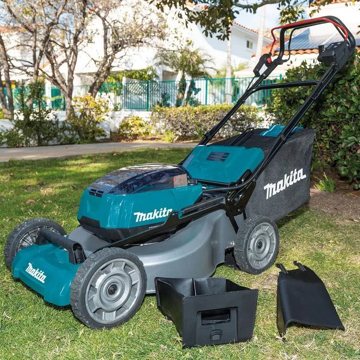 Makita 21 in. 18-Volt X2 (36V) LXT Lithium-Ion Cordless Walk Behind Self Propelled Lawn Mower, Tool Only, photo 6 of 7