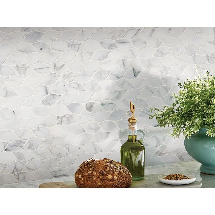 MSI Calacatta Blanco 12 in. x 13 in. x 10mm Polished Marble Mesh-Mounted Mosaic Tile (10.80 sq. ft./case), photo 7 of 10