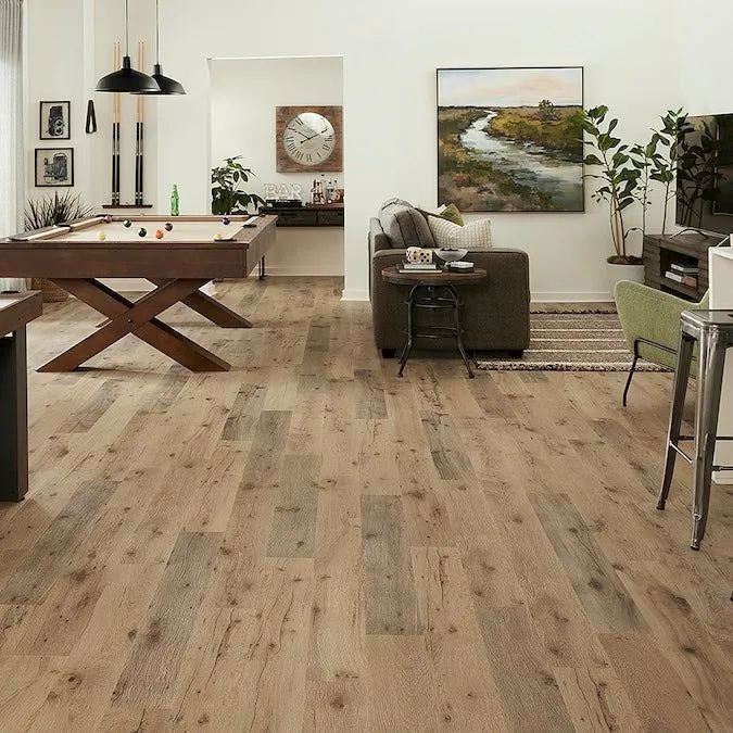 Pergo TimberCraft +WetProtect Dixon Oak Laminate Flooring with Underlayment, photo 8 of 11