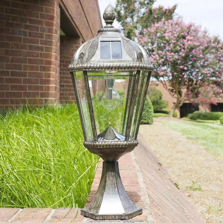 Gama Sonic Royal Bulb Series Outdoor Weathered Bronze Integrated LED Solar Powered Post Light on Pier Base, photo 2 of 5