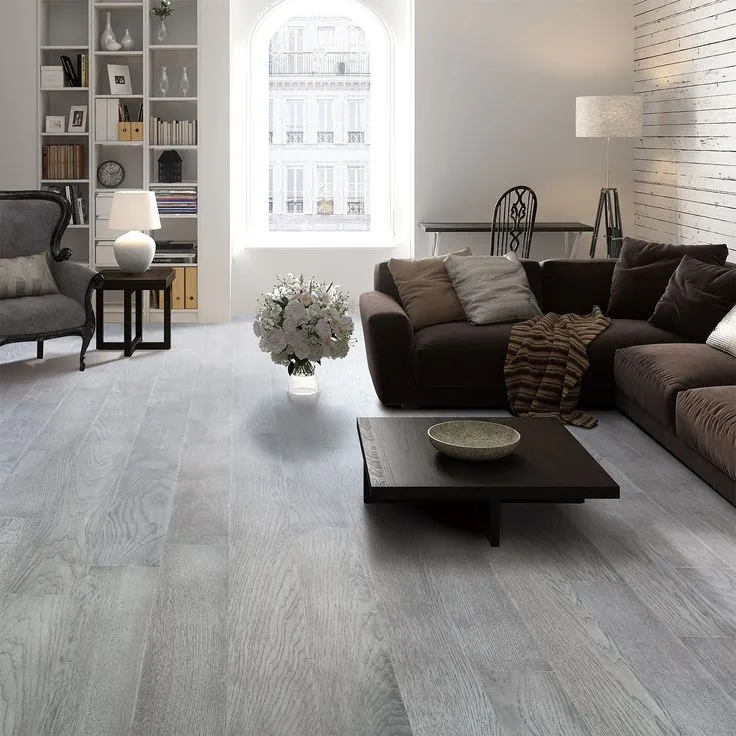 Style Selections 5-in Silverthorn Hickory Wirebrushed Engineered Hardwood Flooring (36.09-sq ft), photo 2 of 5