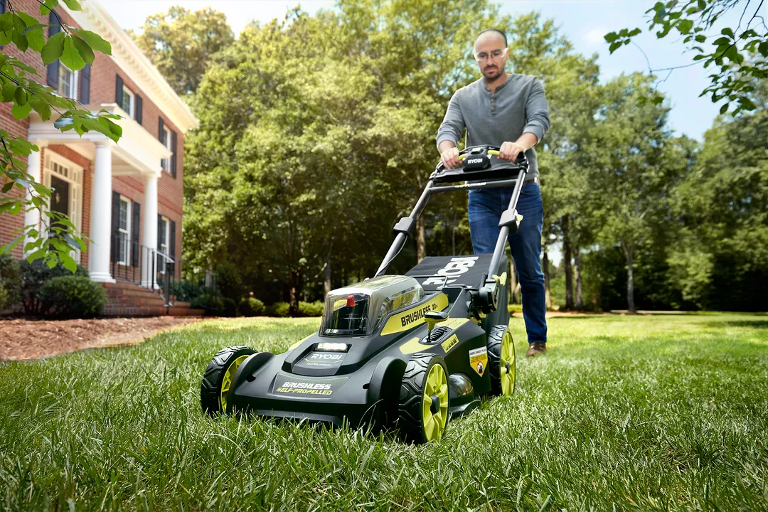 RYOBI 20 in. 40-Volt Brushless Lithium-Ion Cordless Self-Propelled Lawn Mower with 5.0 Ah Battery and Charger, photo 6 of 8