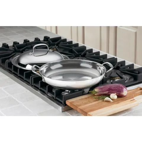 Chef's Classic 12 in. Stainless Steel Frying Pan with Lid