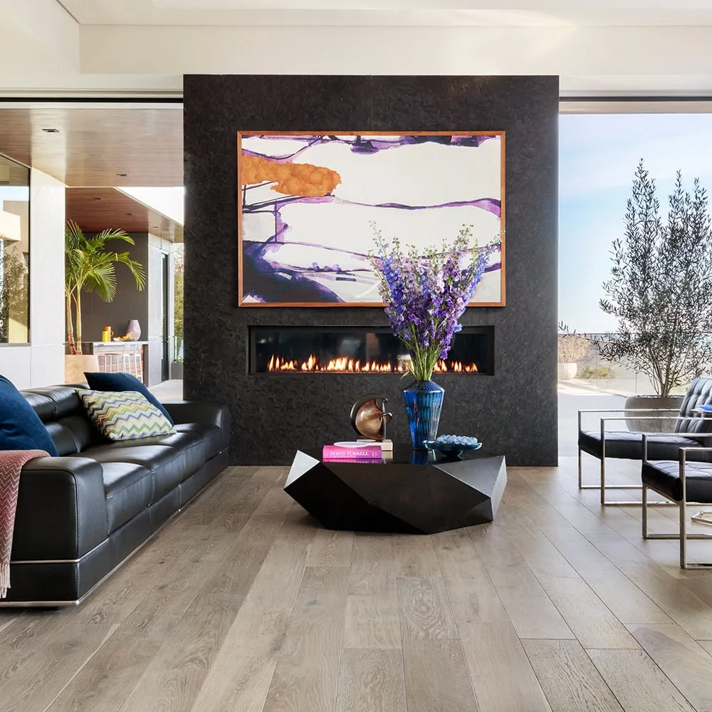 Villa Barcelona Raval French oak 1/2-in T x 7-1/2-in W Water Resistant Wirebrushed Engineered Hardwood Flooring ( 23.32-sq ft / Carton ), photo 2 of 6