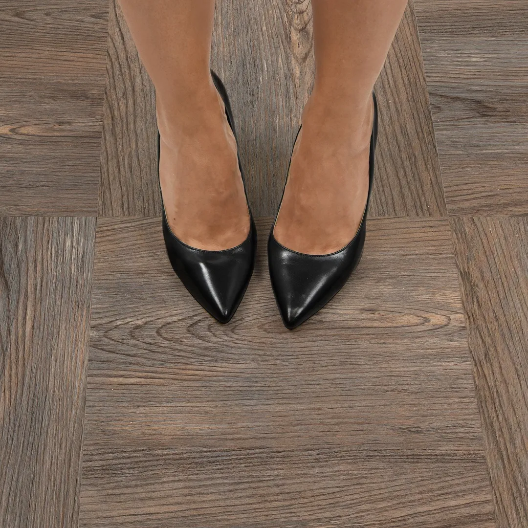 FloorPops Knotting Hill Brown 12-in x 12-in Water-Resistant Peel-and-Stick Vinyl Tile Flooring, 20-sq ft Carton, photo 6 of 8