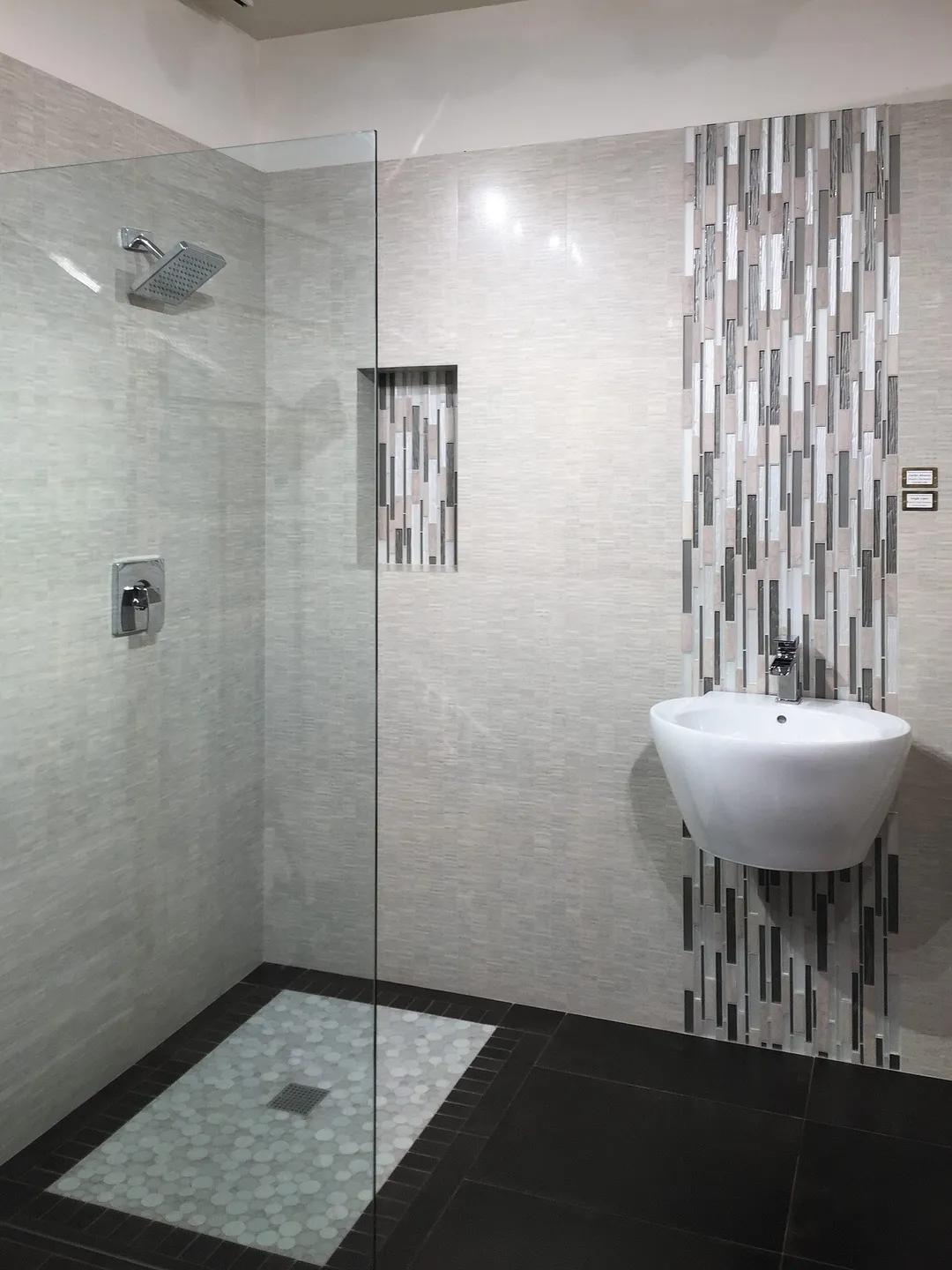 Apollo Tile (Sample) White, Gray 4-in x 4-in Polished Glass/Metal/Stone Marble Brick Look Floor and Wall Tile, photo 11 of 11