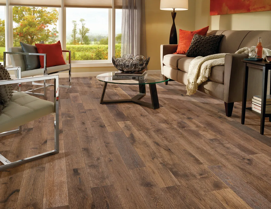 Bruce America's Best Choice Deer Valley White oak 3/8-in T x 5-5/16-in W Wirebrushed Engineered Hardwood Flooring ( 28.10-sq ft / Carton ), photo 6 of 13