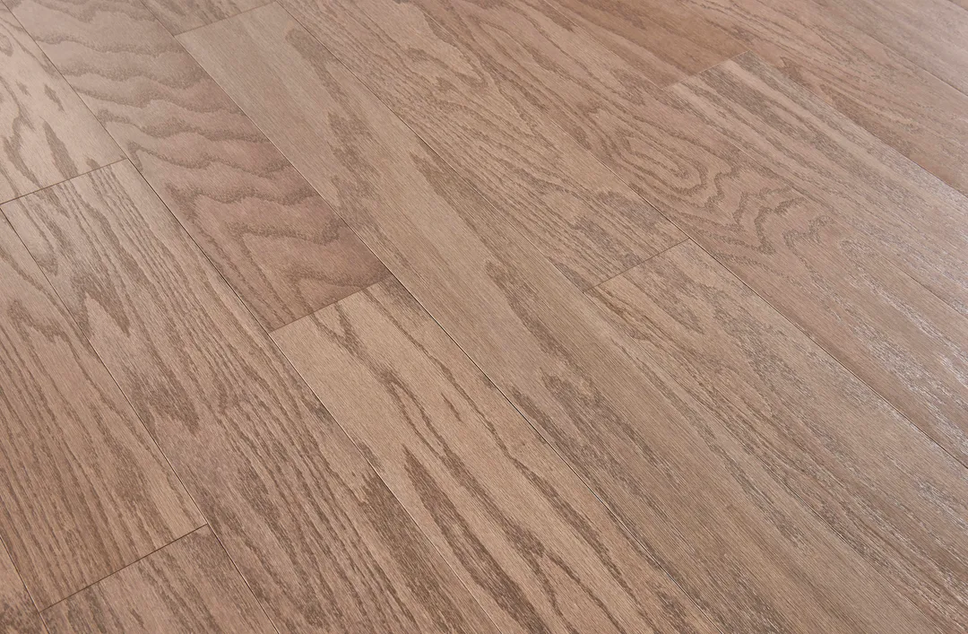 Bruce Frisco Good Natured Red Oak 5-in W x 3/8-in T x Varying Length Smooth/Traditional Engineered Hardwood Flooring (41.5-sq ft / Carton), photo 4 of 12
