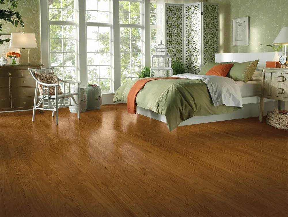 Bruce Gunstock Oak 3-in W x 3/8-in T x Smooth/Traditional Engineered Hardwood Flooring (22-sq ft / Carton), photo 2 of 7