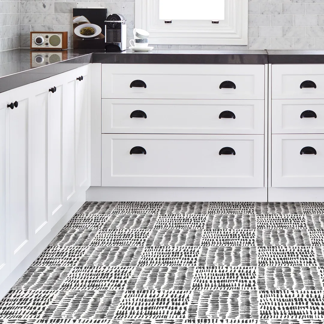 FloorPops Noleby 20-Piece 12-in x 12-in Black Peel-and-Stick Vinyl Floor Tile, photo 5 of 8