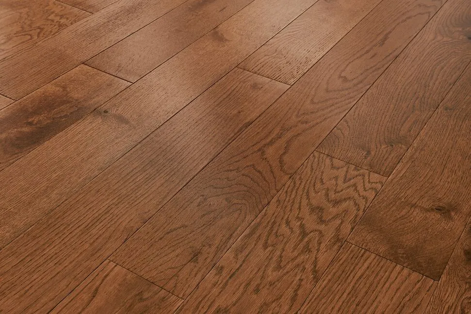 Bruce Hydropel Gunstock Oak 7/16-in T x 5-in W Water Resistant Wirebrushed Engineered Hardwood Flooring ( 22.6-sq ft / Carton ), photo 4 of 8