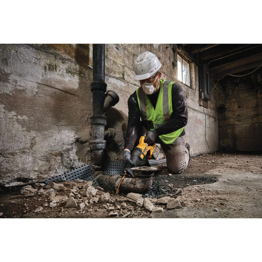 DEWALT FLEXVOLT 60-Volt MAX Lithium-Ion Cordless Brushless Reciprocating Saw Kit with 2 Batteries 9.0 Ah, Charger and Bag, photo 12 of 12
