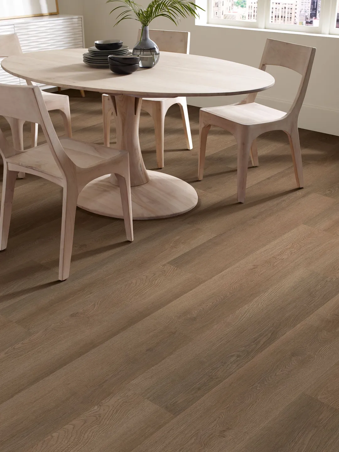 Shaw Boundless 8 Live Sienna Brown 8-mil x 7-in W x 48-in L Waterproof Glue Down Luxury Vinyl Plank Flooring (34.98-sq ft/ Carton), photo 6 of 8