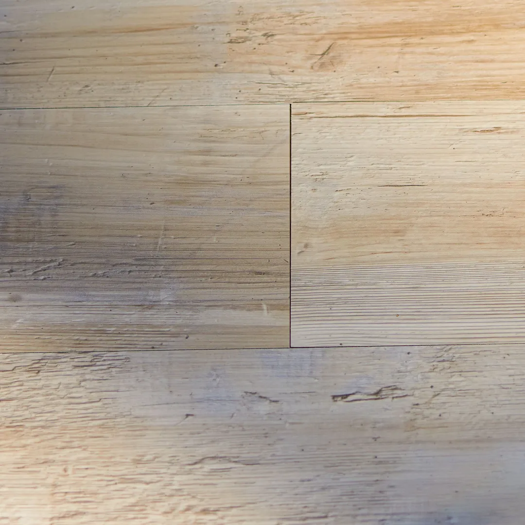 Style Selections Monterey 6-in W x 36-in L x 1.5-mm Thick Peel-and-Stick Luxury Vinyl Plank Flooring, Water-Resistant, 21-sq ft Carton, photo 3 of 8