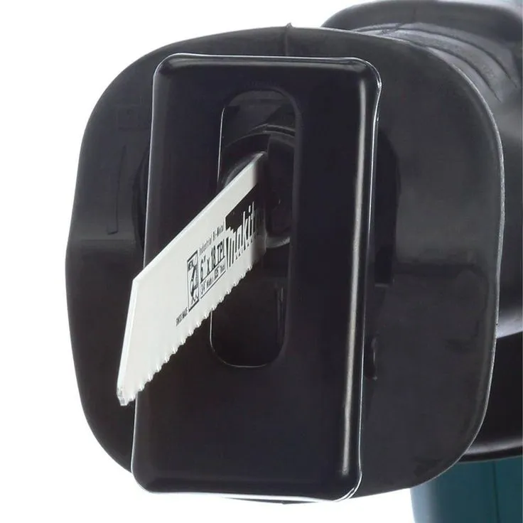 11 Amp Corded Variable Speed Reciprocating Saw with Wood Cutting Blade, Metal Cutting Blade and Hard Case, photo 15 of 18
