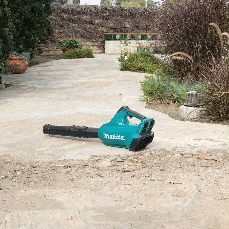 Makita 120 MPH 473 CFM 18-Volt X2 (36-Volt) LXT Lithium-Ion Cordless Brushless Leaf Blower with Bonus Flat End Nozzle, photo 4 of 11