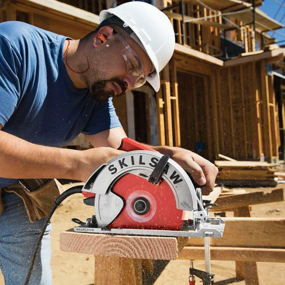 SKILSAW 15 Amp Corded Electric 7-1/4 in. Magnesium SIDEWINDER Circular Saw with 24-Tooth Diablo Carbide Blade, photo 6 of 9