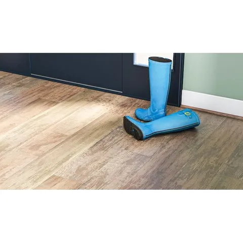 Urbanite Oak