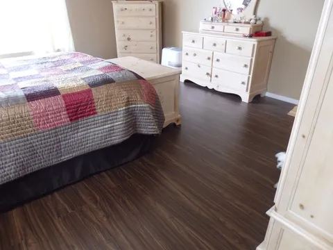 Tupelo 12mm Laminate Flooring